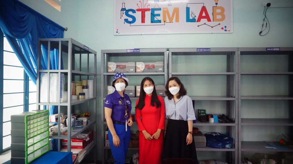 Lễ ký kết thỏa thuận hợp tác và hỗ trợ phát triển giáo dục huyện Quế Sơn giai đoạn 2022-2025 và Khánh thành các phòng STEM LAB